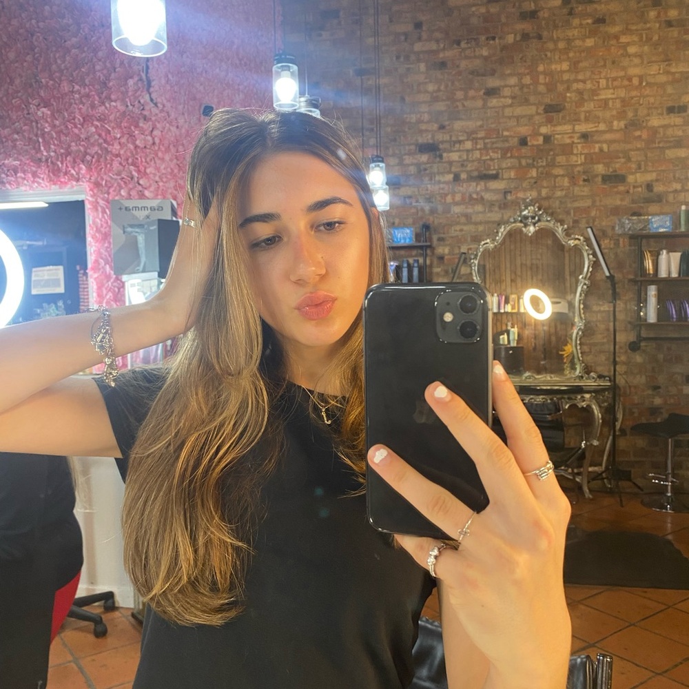 Meet your Posher, Jules